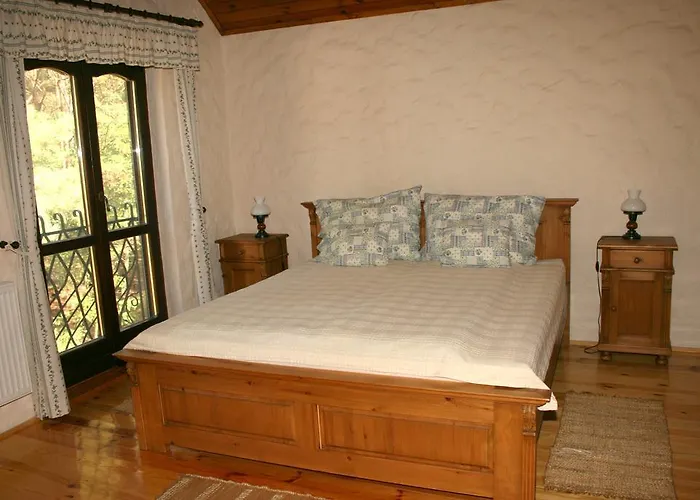 Konukevi Arbo *